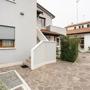 Casa Di Chiara Vicino Venezia E Aeroporto Vce Campalto